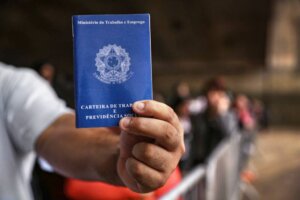 Governo do Estado divulga esta semana 2.380 oportunidades de emprego formal, estágio e jovem aprendiz