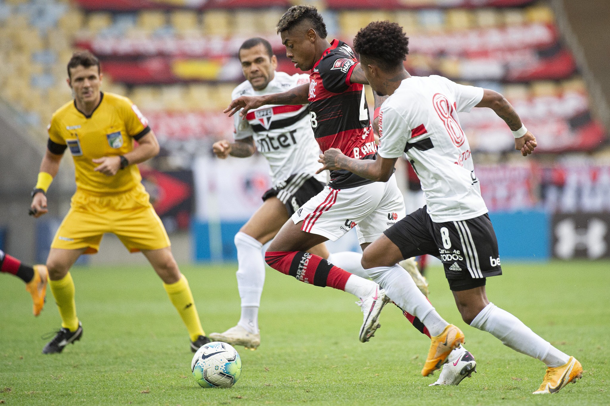 Clubes brasileiros assinaram documento com a intenção de romper com a CBF (Foto: Alexandre Vidal/Flamengo)