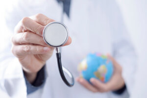Deleite Linguístico: Assistir o paciente, um compromisso médico 