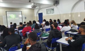 Ética e Cidadania: O feijão com arroz da educação básica no Brasil