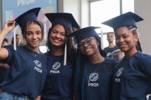Instituto PROA oferece 8 mil vagas gratuitas para ajudar jovens a conquistar o primeiro emprego no Rio de Janeiro