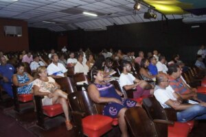 Giro Cultural da Funarj lota o Teatro Mário Lago com show de Sérgio Lopes