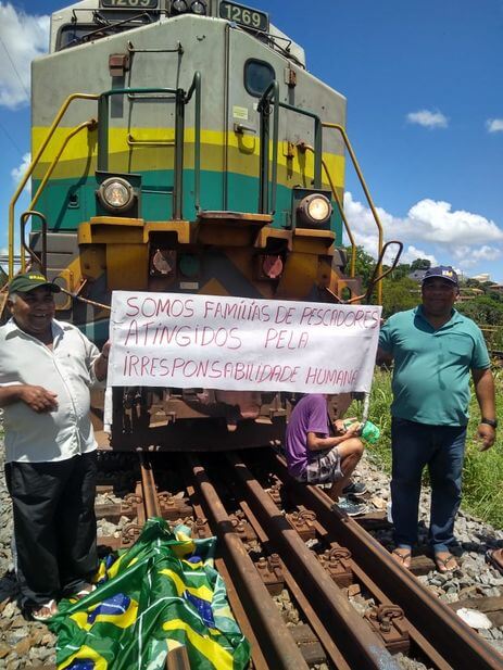 Pescadores,Samarco,Protesto,Trem,Ferrovia