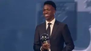 Vinícius Júnior é eleito o Melhor Jogador do Mundo no FIFA The Best 2024