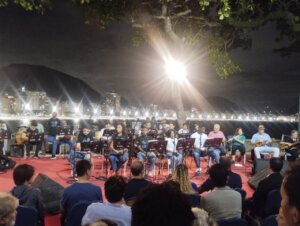 Orquestra do Forte Copacabana faz apresentação especial em  comemoração ao Dia Nacional do Choro
