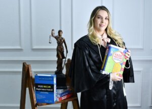 JUIZA LANÇA LIVRO IMPACTANTE SOBRE ABUSO INFANTIL DURANTE EVENTO DO MAIO LARANJA, NA OAB