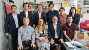 Delegação de jornalistas chineses visita redação do Jornal DR1