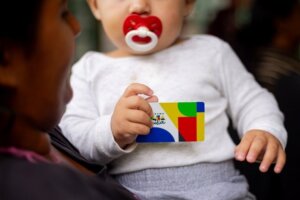 Repasses do Bolsa Família em maio começam nesta segunda, 19, e chegam a 20,46 milhões de famílias