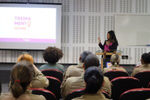 Prefeitura de Niterói capacita 33 guardas municipais sobre direitos das mulheres