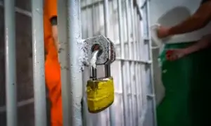 Detentas de Bangu fazem motim por causa da qualidade da comida