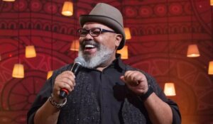 Jorge Aragão Celebra 50 anos de carreira neste domingo (5), no Casarão do Firmino na Lapa