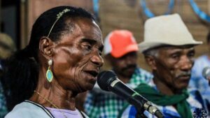Dona Lia do Coco, a mestra da ciranda e do coco de roda