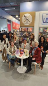 Rede Sem Fronteiras brilha na Feira do Livro de Frankfurt 2025 – literatura lusófona em destaque