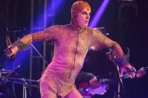 Ney Matogrosso, o homem com “H” que reinventou a música e a liberdade no Brasil