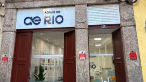 Nova loja da Águas do Rio no Centro oferece serviços e celebra a história do saneamento com atendentes acima de 50 anos