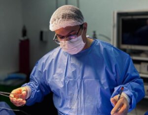 Gestações após os 40 crescem quase 60% no Brasil e exigem acompanhamento rigoroso, alerta obstetra