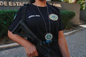Polícias Civil e Militar interceptam bonde armado do Comando Vermelho e frustram noite de terror na Zona Norte do Rio