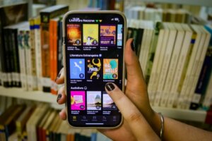 Em ano de Capital Mundial do Livro, Governo do Estado amplia acervo da Biblioteca Digital