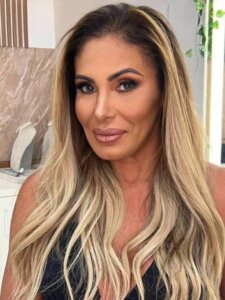 Angela Bismarck é a convidada do programa RESGATE e compartilha sua história de força, verdade e superação