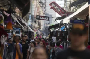 Feriados e pontos facultativos em 2026 favorecem feriadões prolongados