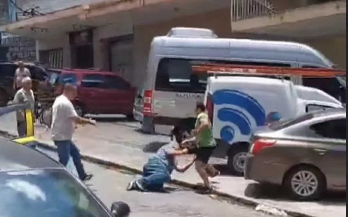 taxista-e-agredido-por-ciclista-e-cai-desmaiado-na-tijuca Foto: Divulgação