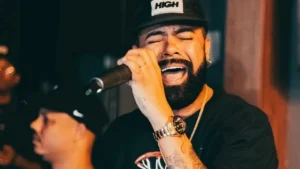 Velório do cantor morto em assalto aconteceu neste domingo