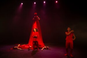 “Las Choronas”, espetáculo que reúne coletivos teatrais de Belo Horizonte, estreia em janeiro no CCBB Rio