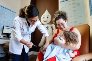 Cidade do Rio alcança 1º lugar na cobertura de vacinação infantil