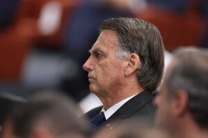 PGR se posiciona contra prisão domiciliar para Jair Bolsonaro após perícia médica