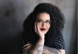 Jarid Arraes: voz potente do feminismo negro na literatura brasileira