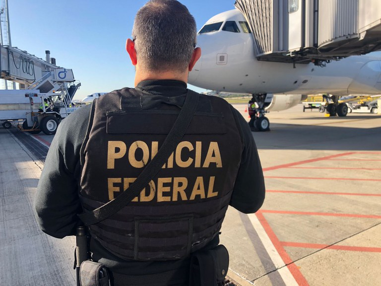 Policia-Federal-no-Aeroporto-do-Galeao Foto: Divulgação da operação