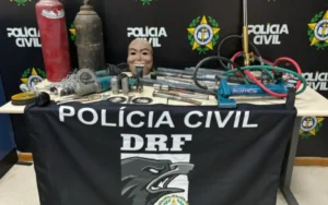 Polícia impede roubo a joalheria no Centro e prende suspeito