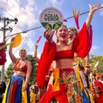 Secretaria de Meio Ambiente e Clima entrega Selo Folia Verde a blocos e megablocos