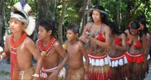 Aldeia Pataxó em Paraty une natureza preservada, praias paradisíacas e cultura ancestral