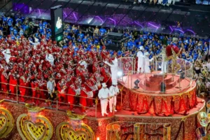 Carnaval 2026 : Viradouro é eleita no Estanderte de ouro