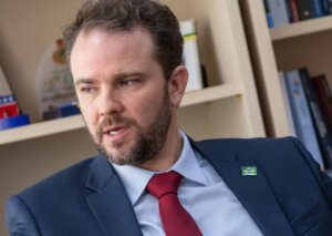 Lula anuncia Dario Durigan como substituto de Haddad no Ministério da Fazenda