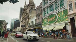 Pelos Bairros: a tradição e resistência  do Bairro de Fátima, no coração do Rio