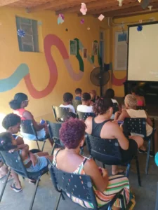 Anchieta recebe exibição gratuita de cinema com o projeto Cine Comunidade!