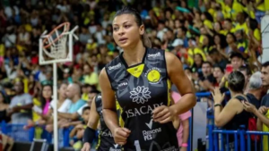 Walewska Oliveira: a gigante do vôlei brasileiro que marcou gerações