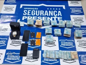 Trio e preso no Grajaú por lavagem de dinheiro e com mais de R$ 124 mil em agência bancária