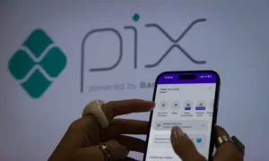 Banco Central mostra baixa adesão ao Pix por aproximação depois de um ano