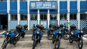 Batalhão da PM recebe motos e coletes balísticos para melhorar policiamento na Baixada Fluminense