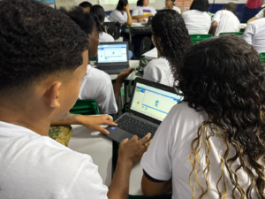 No Rio de Janeiro, estudantes e professores estão promovendo novos projetos com o apoio da IA