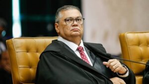 STF decide que juízes poderão perder o cargo como punição máxima por infrações graves