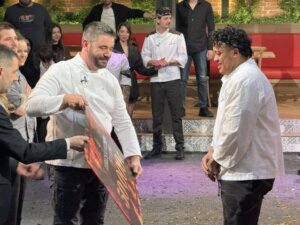 Brasileiro faz história ao vencer reality culinário na Bulgária