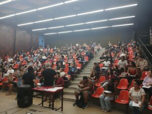 Projeto social amplia acesso de estudantes de baixa renda à experiência real de vestibular e já alcança quase 2,5 mil inscritos no Rio