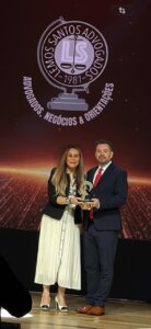 LAQI Impact Summit Brazil 2026 debate a Nova Era da Confiança e responsabilidade corporativa em São Paulo