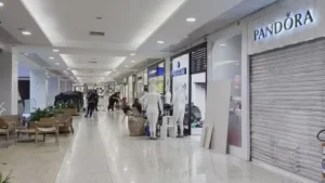 Shopping Tijuca reabre subsolo cinco meses após incêndio