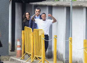 MC Poze do Rodo tem soltura determinada pela Justiça Federal