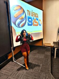 Musa do Carnaval, Caroline Lima será repórter da TV África Biso